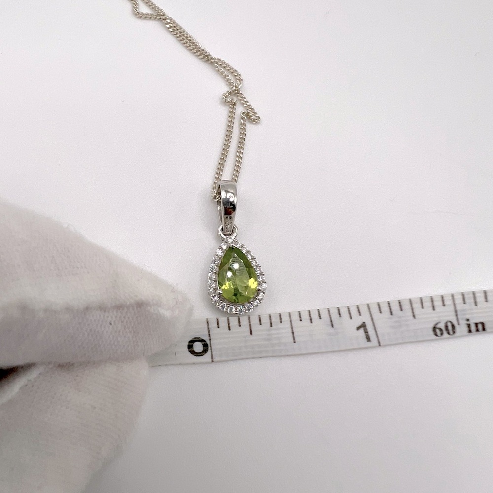 Genuine Peridot & Clear Cz .925 Sterling Silver Necklace - Picture 14 of 14